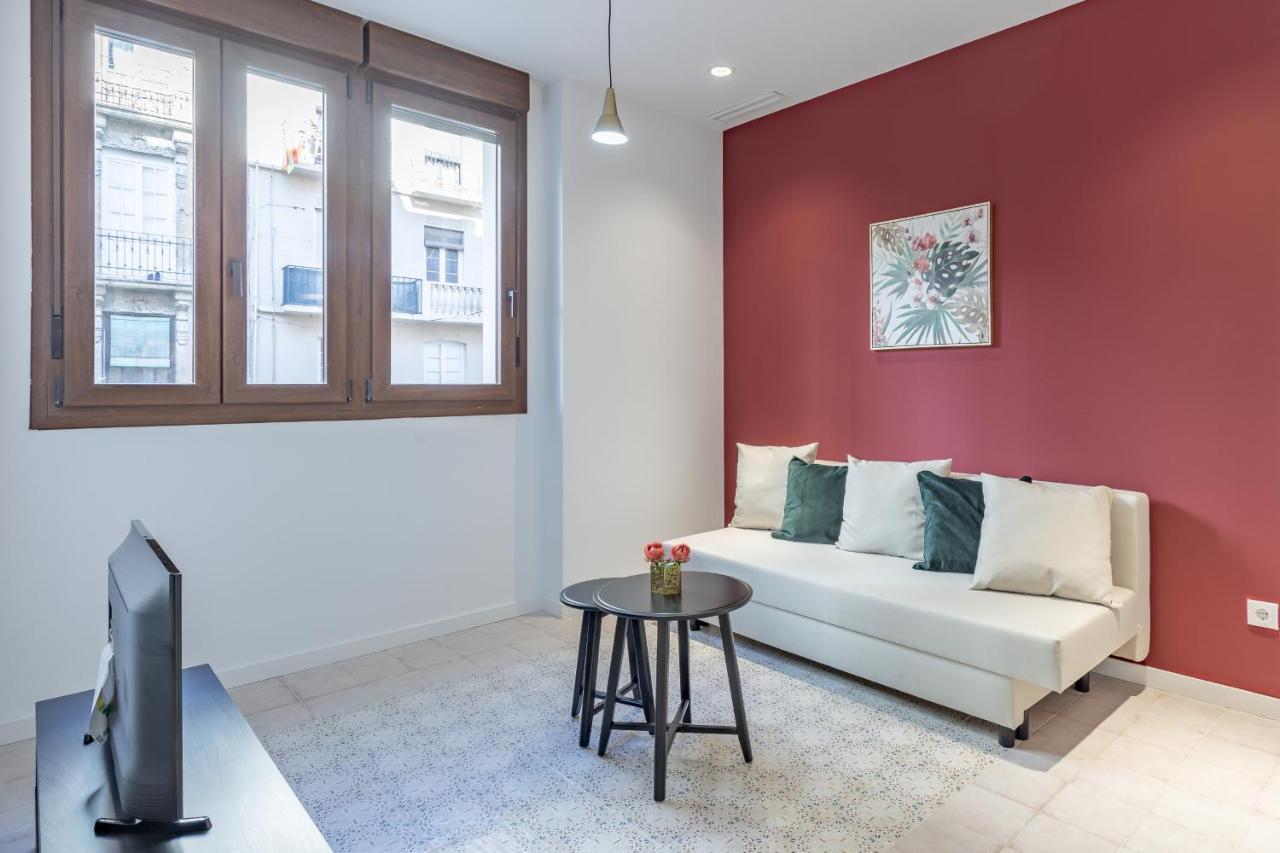 Modern Apartment Close To City Centre Valência Exterior foto